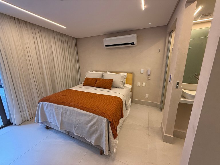 011 - Aquamaris - Take Home