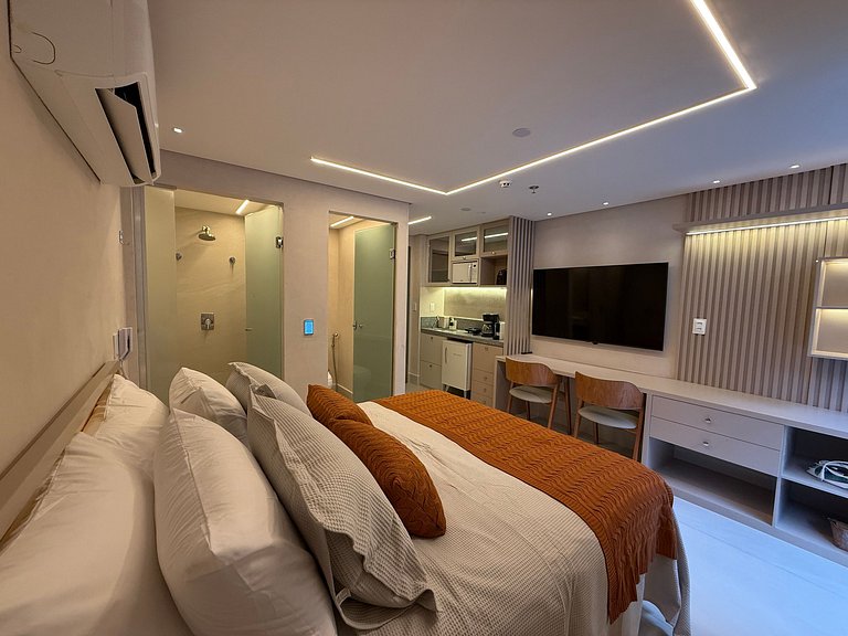 011 - Aquamaris - Take Home