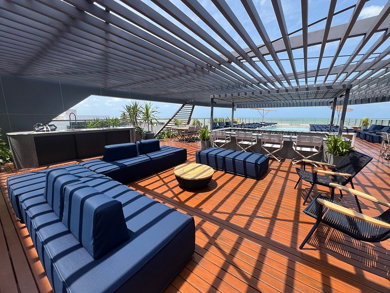 011 - Aquamaris - Take Home