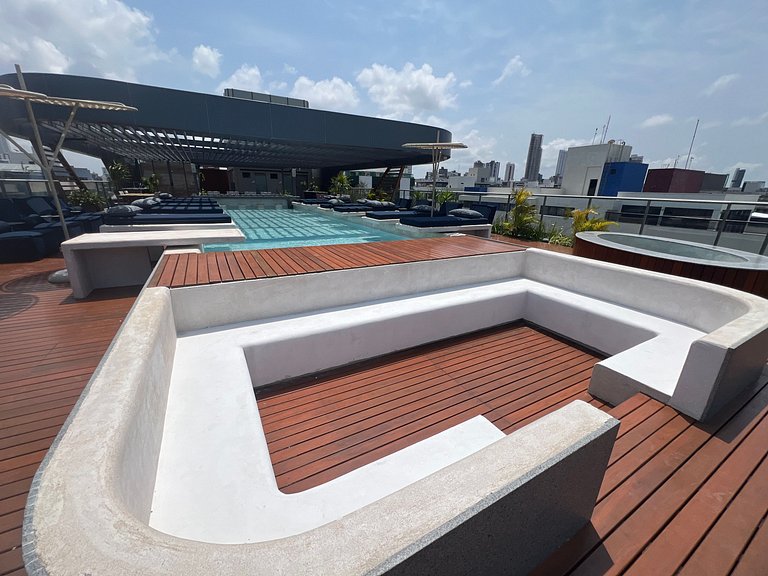 011 - Aquamaris - Take Home