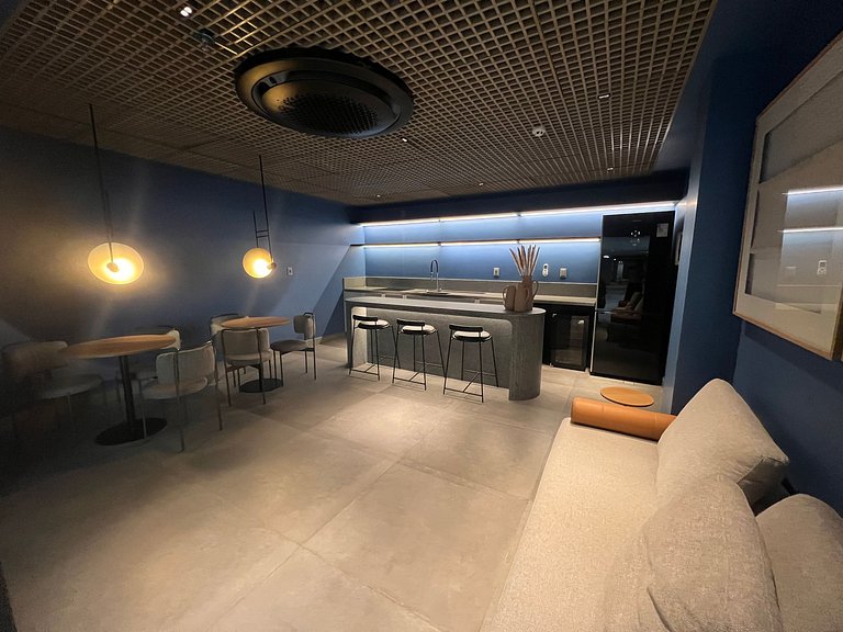 011 - Aquamaris - Take Home