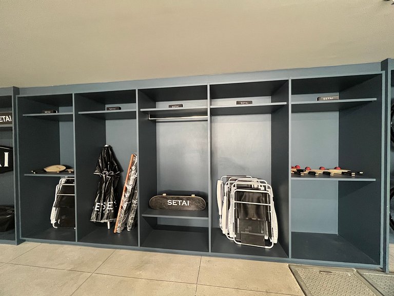 011 - Aquamaris - Take Home