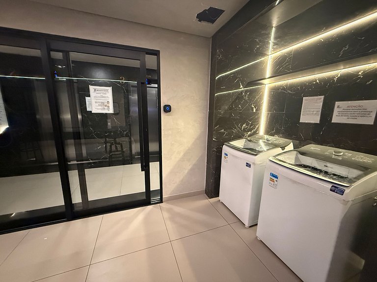 130 - Beach Haus - LM Stay pé na areia